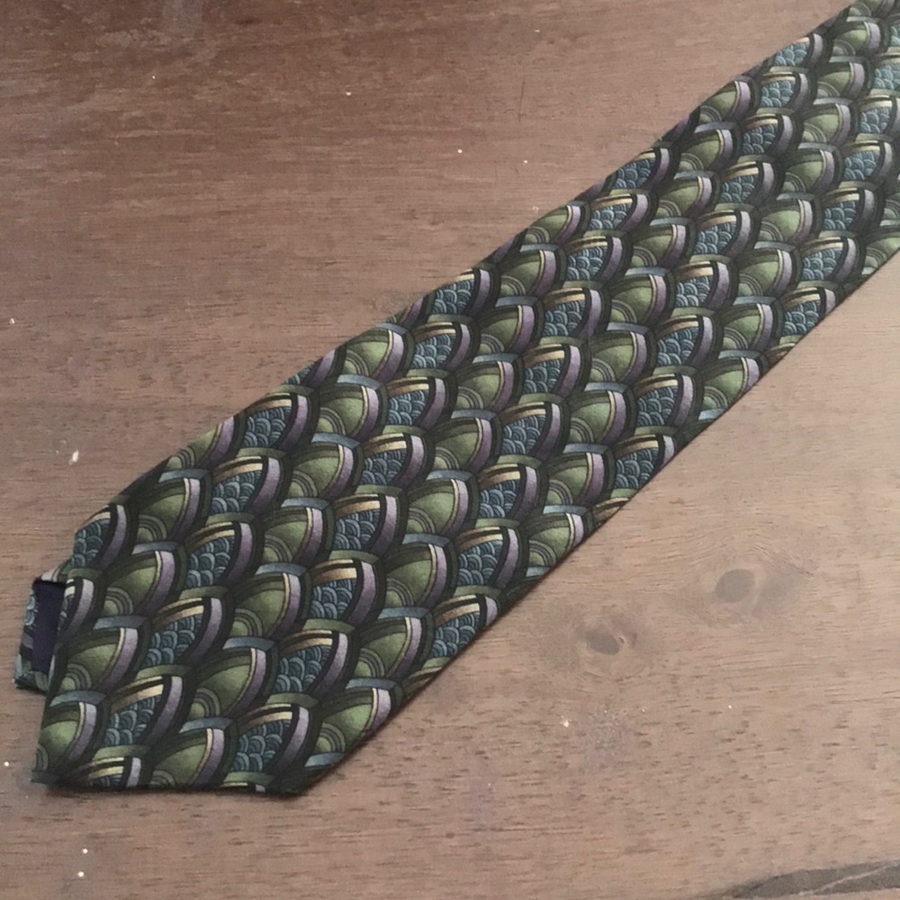 Jerry Garcia tie.